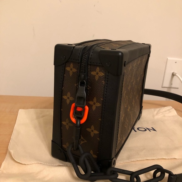 Louis Vuitton monogram soft trunk - Picture 3 of 8